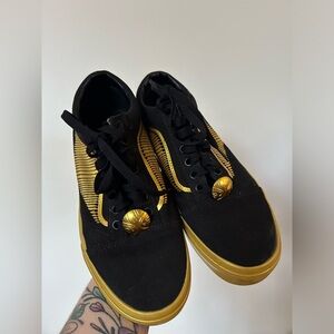 Vans X Harry Potter Golden Snitch Old Skool Sneaker Womens 8 Mens 6.5